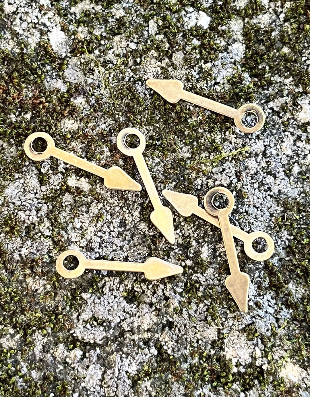 MSBR56624 = Trinity Brass Clock Hand Antique Gold Color (Pkg of 6)