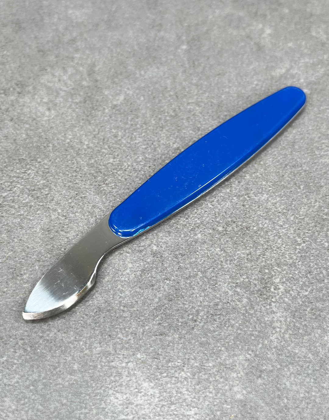 59.0157 = STANDARD WATCH CASE OPENING KNIFE