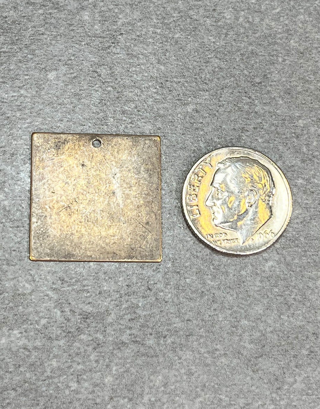 MSBV1006 = Vintaj Brass Shape - SQUARE 20mm (Pkg of 6)