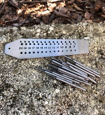 SP9135 = SCREWPLATE WITH 14 TAPS (0.7 - 2.0mm)