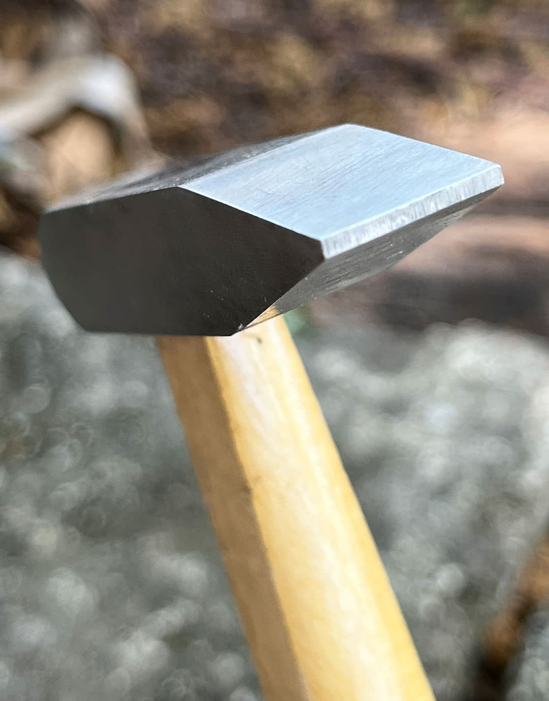 37.212 = Riveting Hammer with 2oz Head