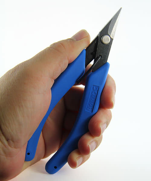 Xuron PL49180 = Xuron High Durability Scissors with Serrated Cutting Blades
