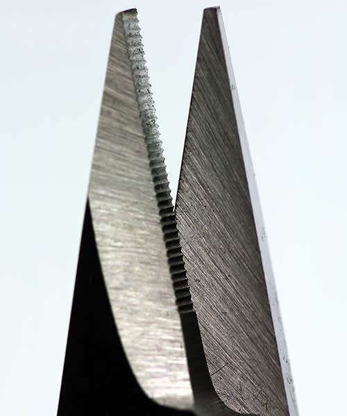 Xuron PL49180 = Xuron High Durability Scissors with Serrated Cutting Blades