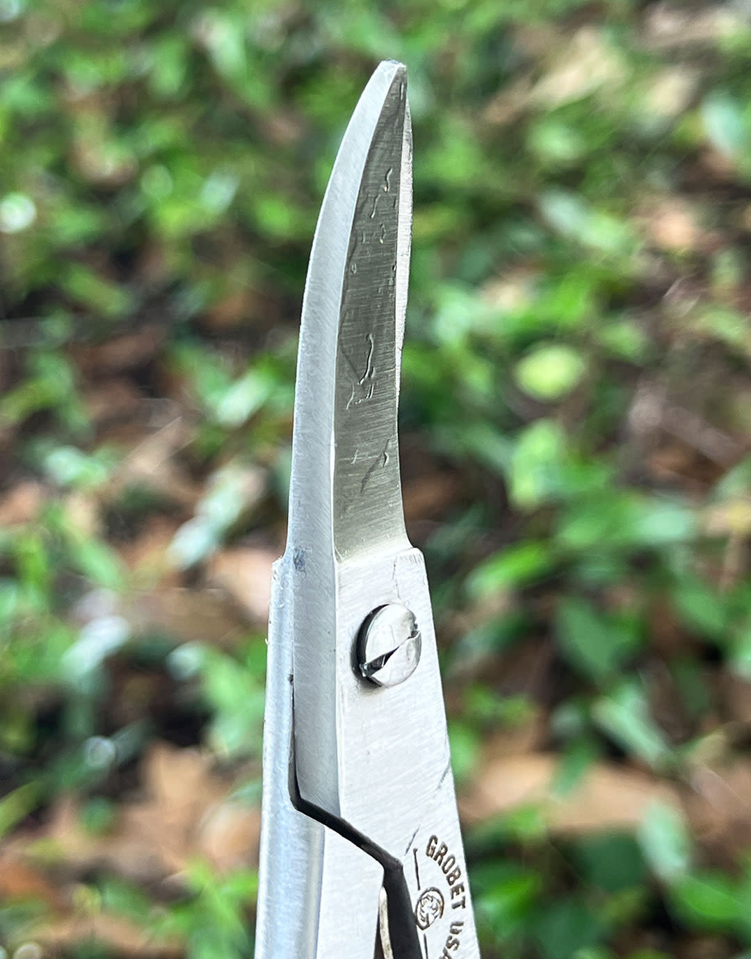 53.0927 = Metal Shear with Curved Blades