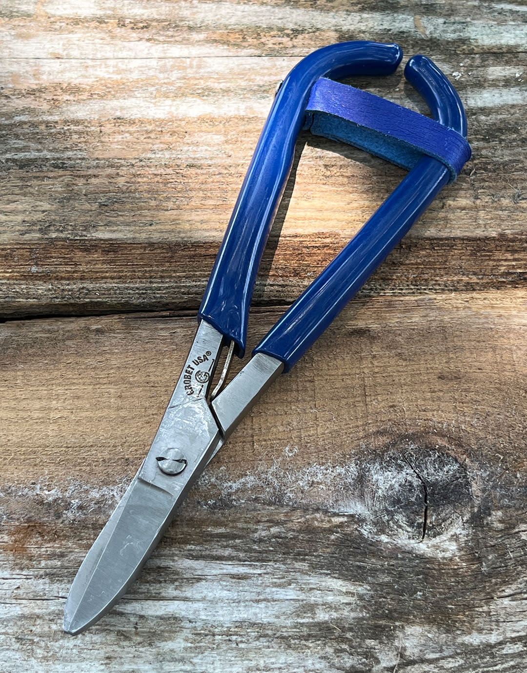 53.0927 = Metal Shear with Curved Blades