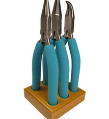 PL6095 = Wubber Chain Mail Plier Set with Stand