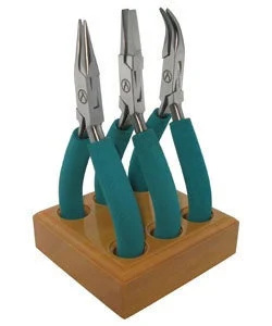 Wubbers PL6091 = (Kit)   Baby Wubbers Chain Gang Set - 3 Pliers in Wood Stand