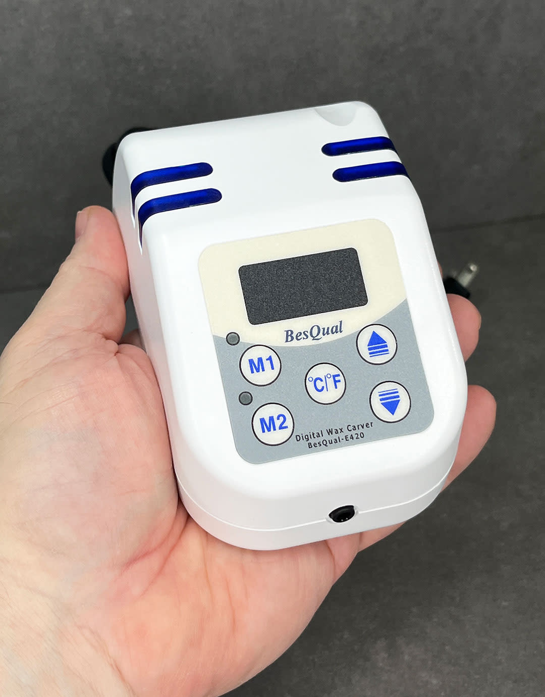 CA1350 = Wax Carver by Besqual with Digital Readout and 2 Tips