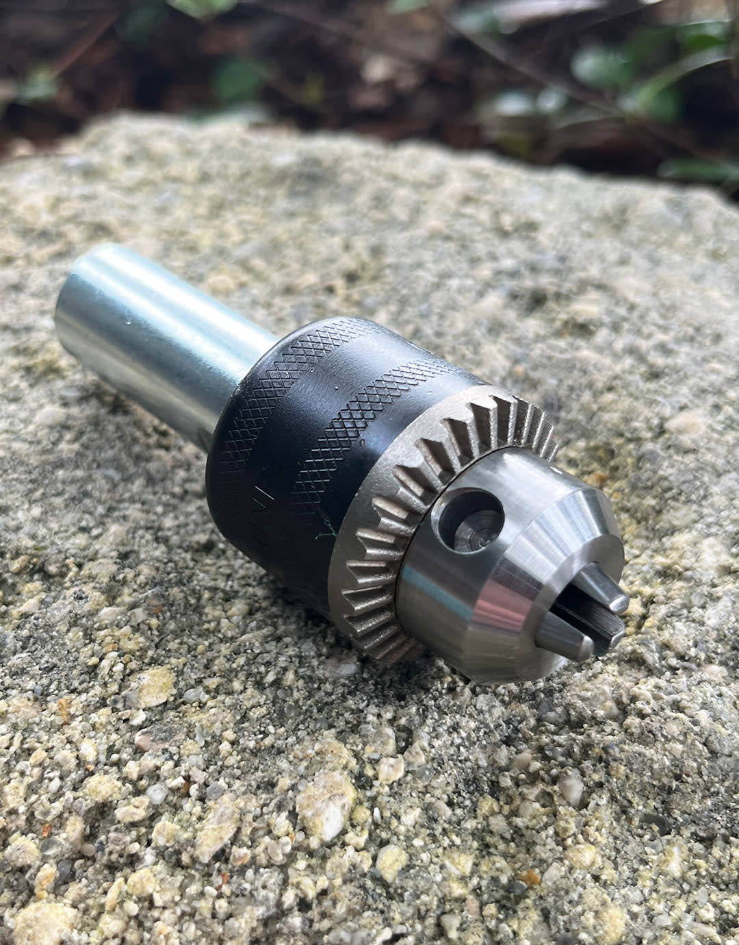 DC1205 = Chuck Adapter for Bench Motors with 5/16'' Shafts