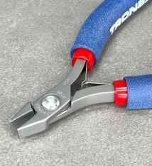 Tronex PL30549 = Tronex 549 Medium Stubby Chain Nose Pliers - Short Handle