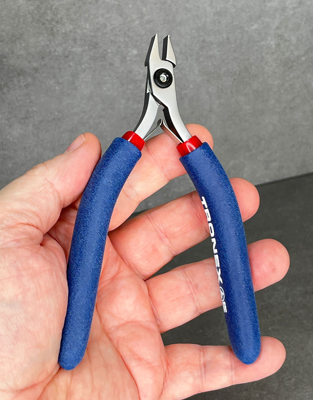 Tronex PL30749A = Tronex 749 Medium Angled Stubby Chain Nose Pliers - Long Handle