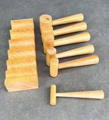 DA3135 = U-Channel Wood Block with 6 Hammer Shaped Formers