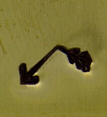PN5676 = DESIGN STAMP 6mm - broken arrow