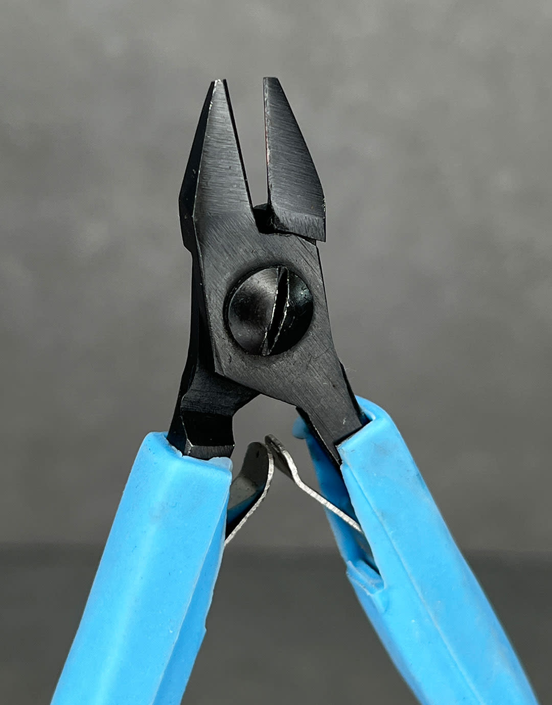 PL2515 = Jeweler's Elements Side Cutter