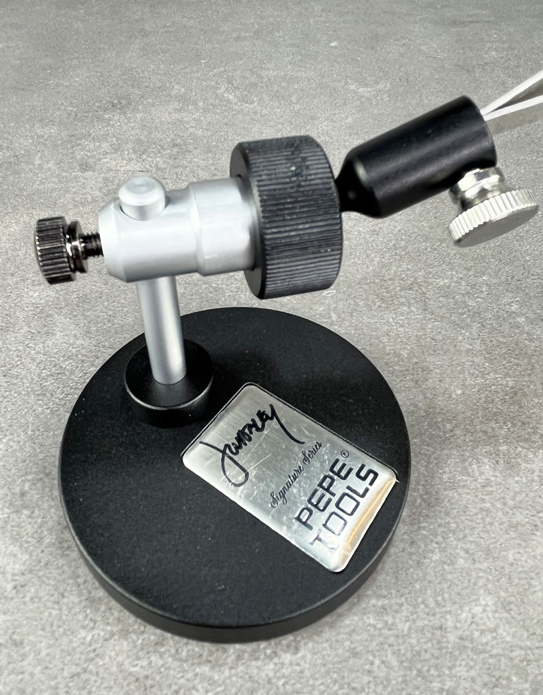 SO1100 = Whaley Adjustable Third Hand