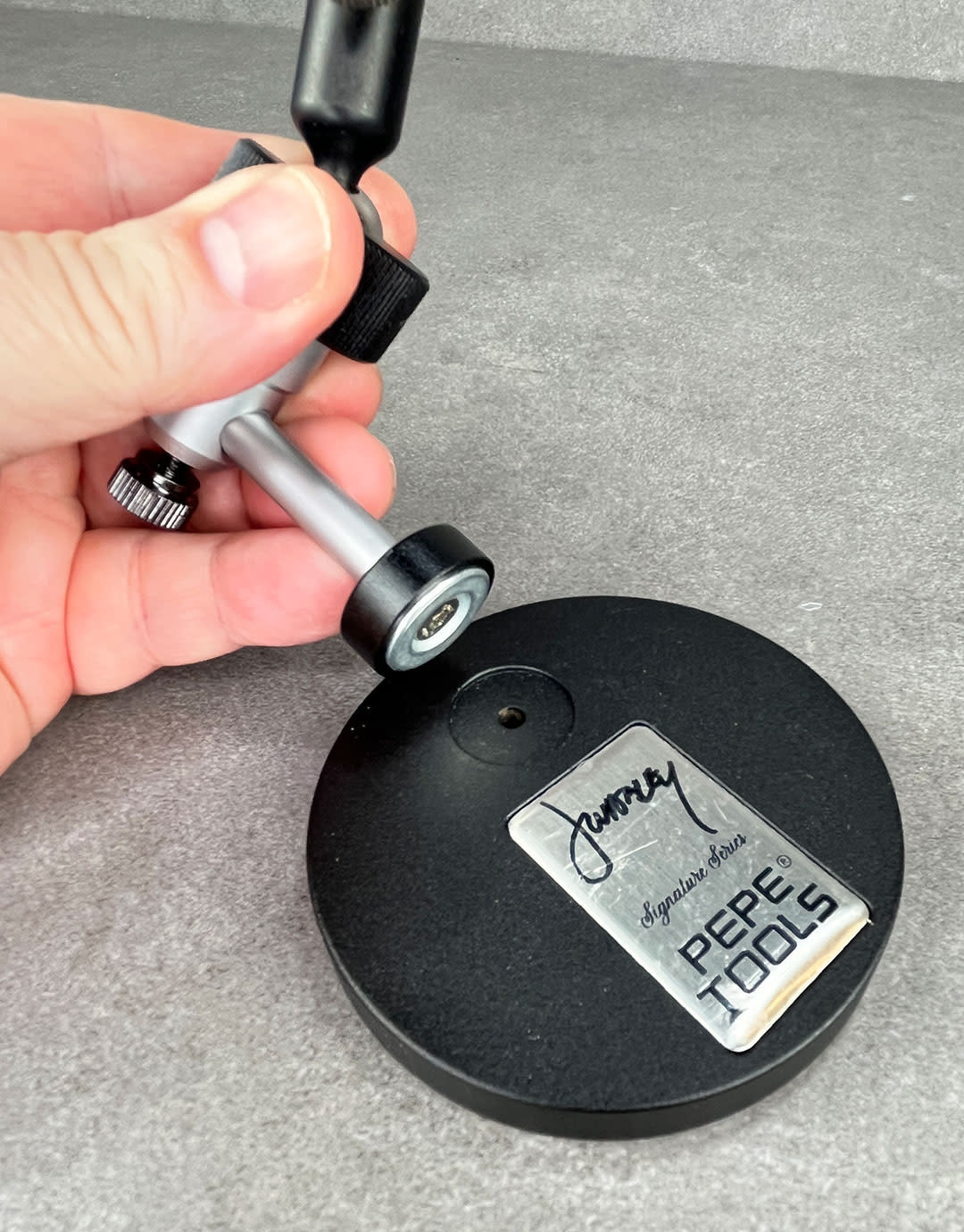 SO1100 = Whaley Adjustable Third Hand