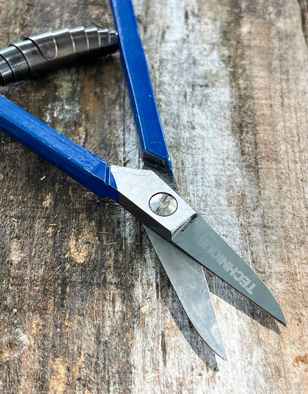 53.806 = Straight Metal Shear with Spring