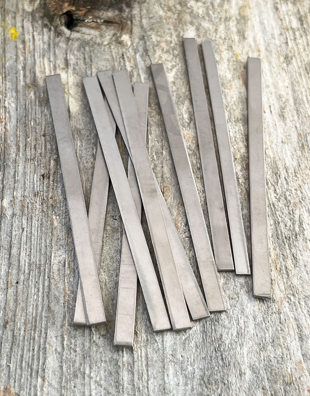SO2000 = Titanium Clamps for Soldering / pkg of 10pcs
