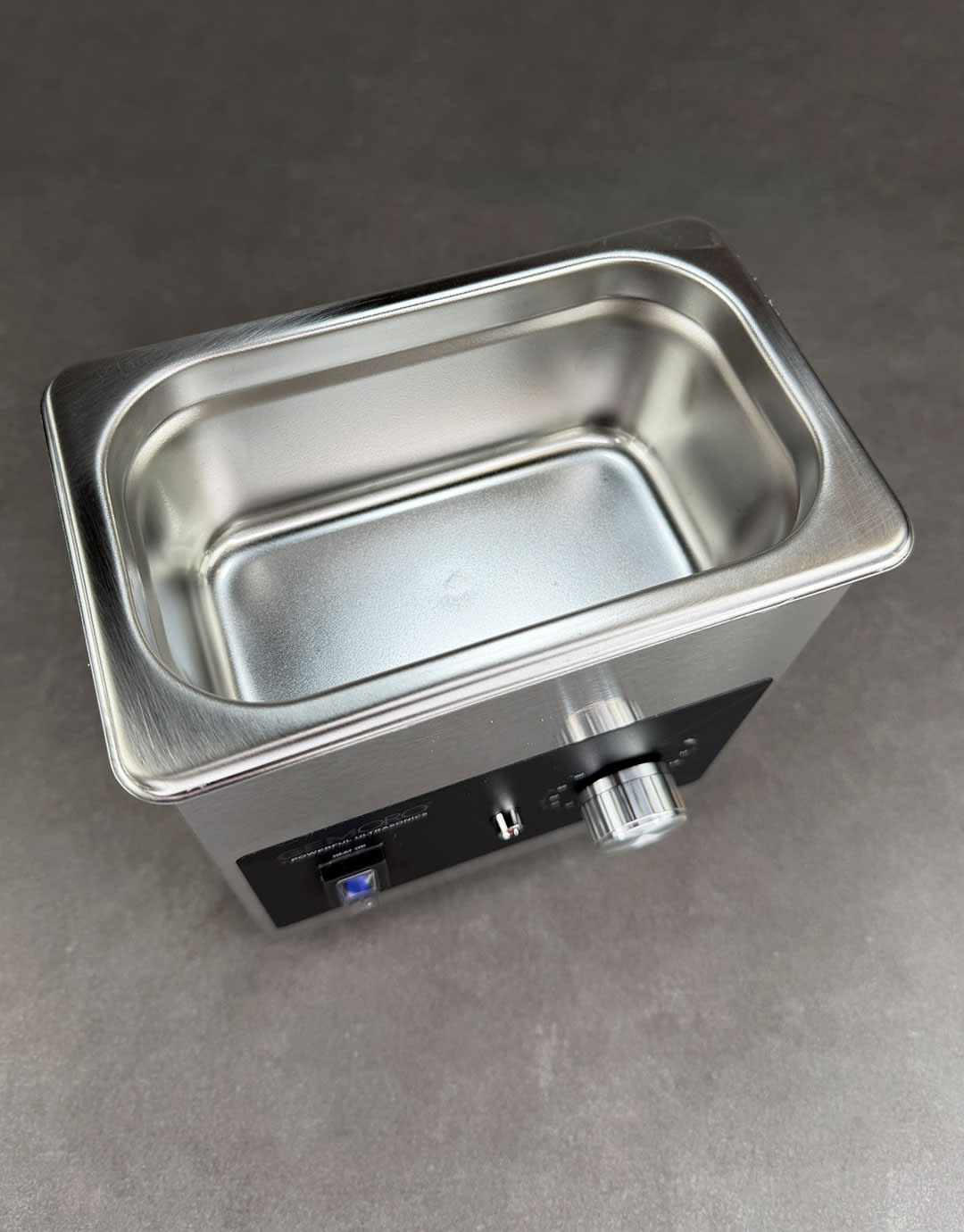 GemOro CL1731 = 1.5 Pint Next-Generation Ultrasonic Cleaner with Heater by GemOro