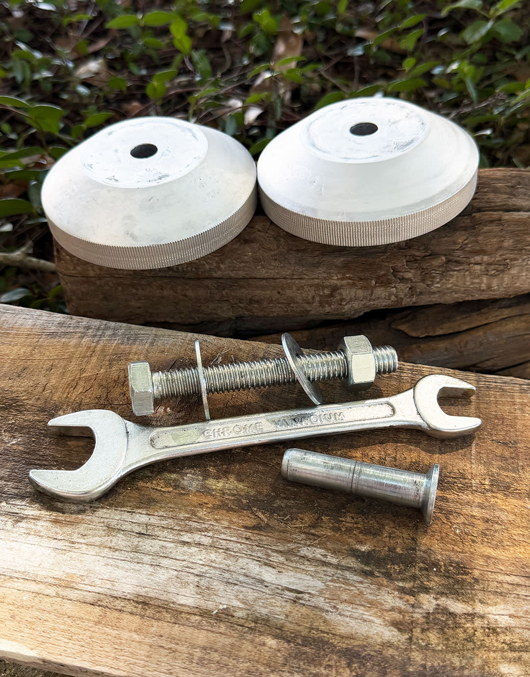 DA3100 = Anti-Clastic Bracelet Press
