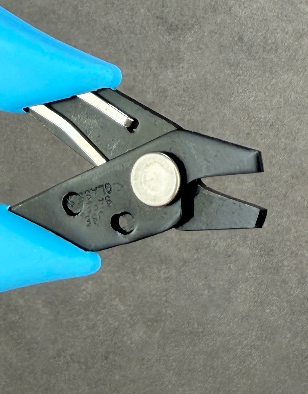 Xuron PL4691 = Xuron Double Flush Wire Cutter