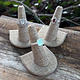 DRG3239 = Burlap Single Ring Finger Display 1/2 Round Base 2-1/8'' x 2-1/2'' x 2-1/8H'' (Pkg of 3)