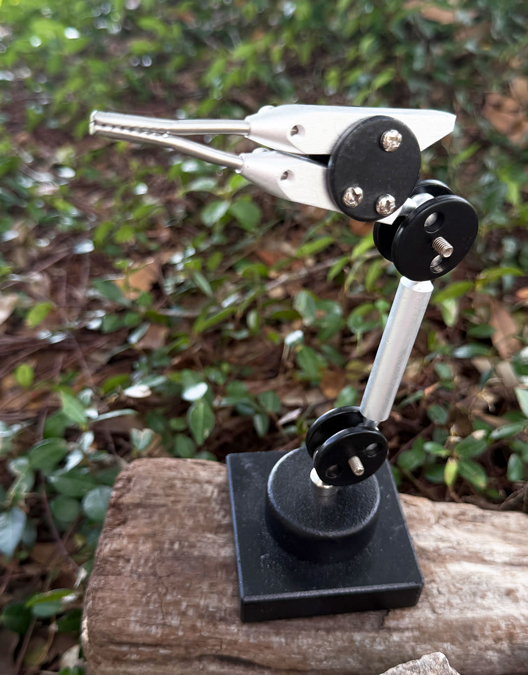 SO40 = Third Hand Single Soldering Stand