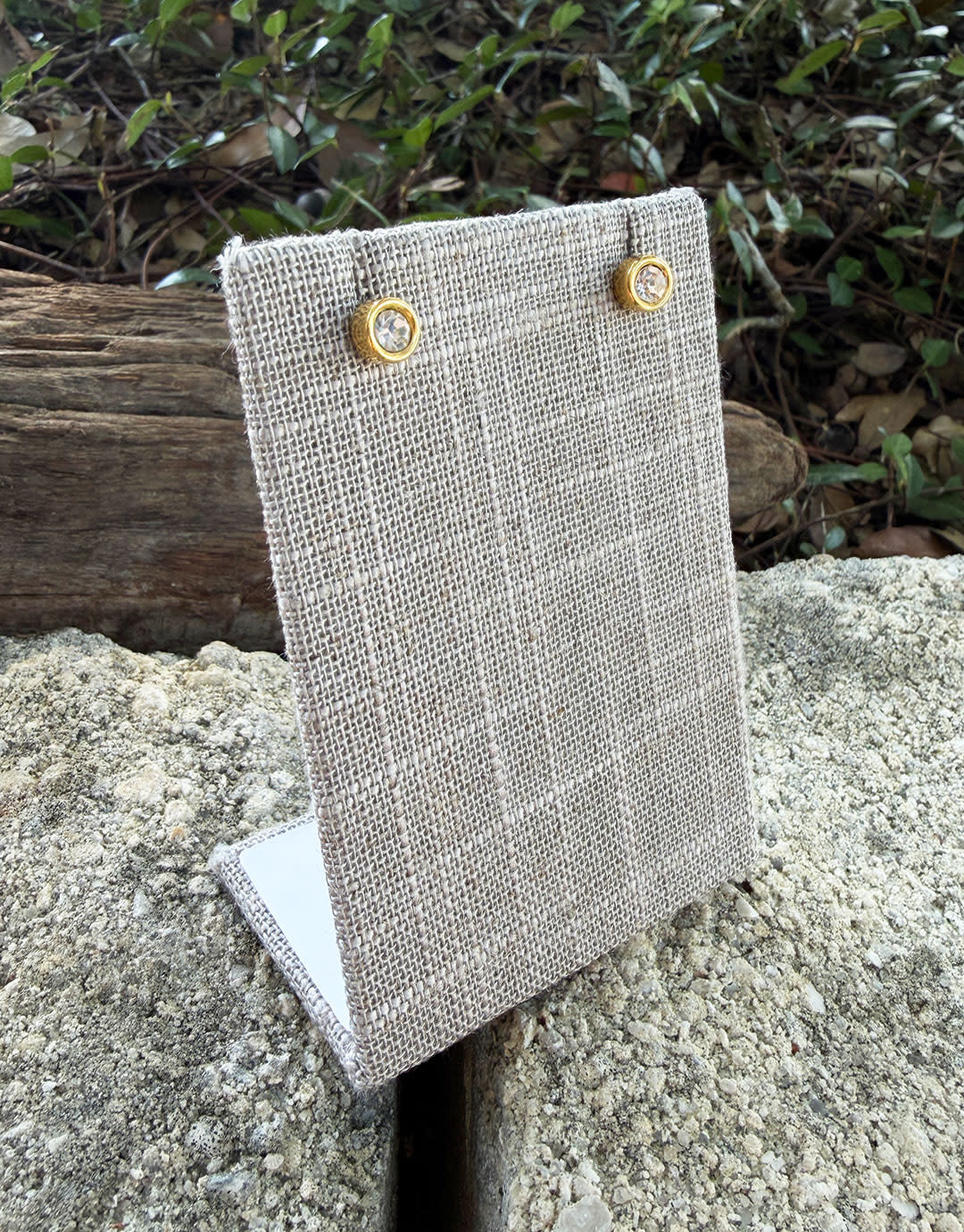 DER7001 = Grey Linen Earring Display 2-1/2'' wide x 3-1/2'' high (Pkg of 3)