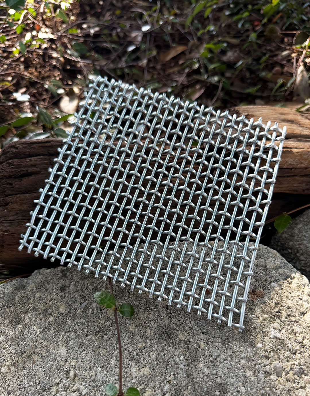 14.327 = Heavy Duty Metal Heating Screen for Tripod 6"x6"