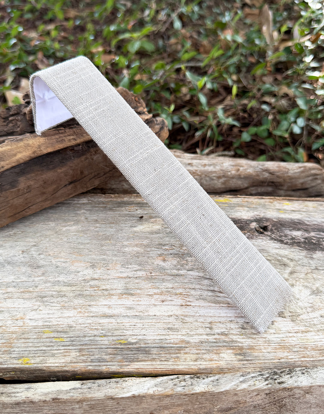 DBR7239 = Grey Linen Single Bracelet Ramp 1-1/2'' x 7-3/4''  (Pkg of 3)