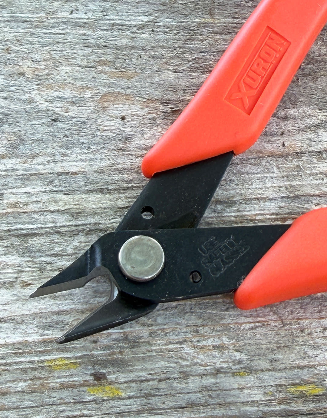 Xuron PL4410 = Xuron Micro Flush Cutting Shear #410