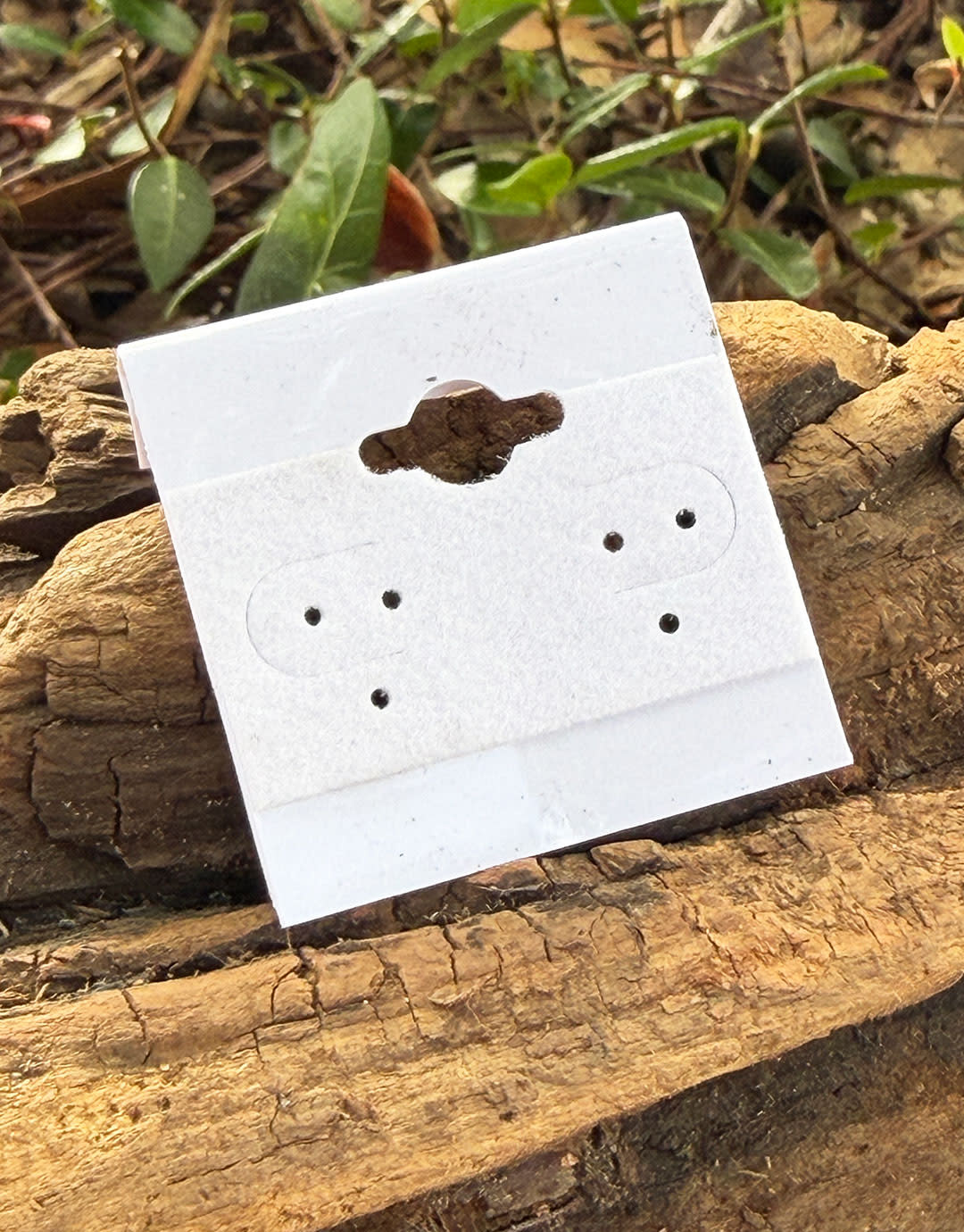 DER710 = Hanging Earring Cards White 1-1/2'' Plain (Pkg of 100)