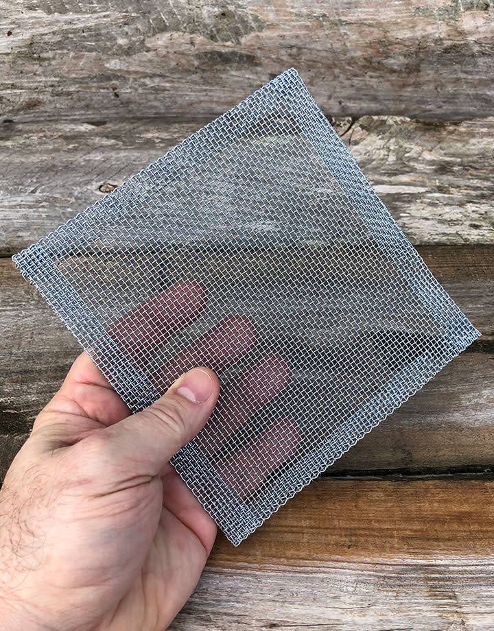 14.325 = Metal Heating Screen for Tripod 6"x6"