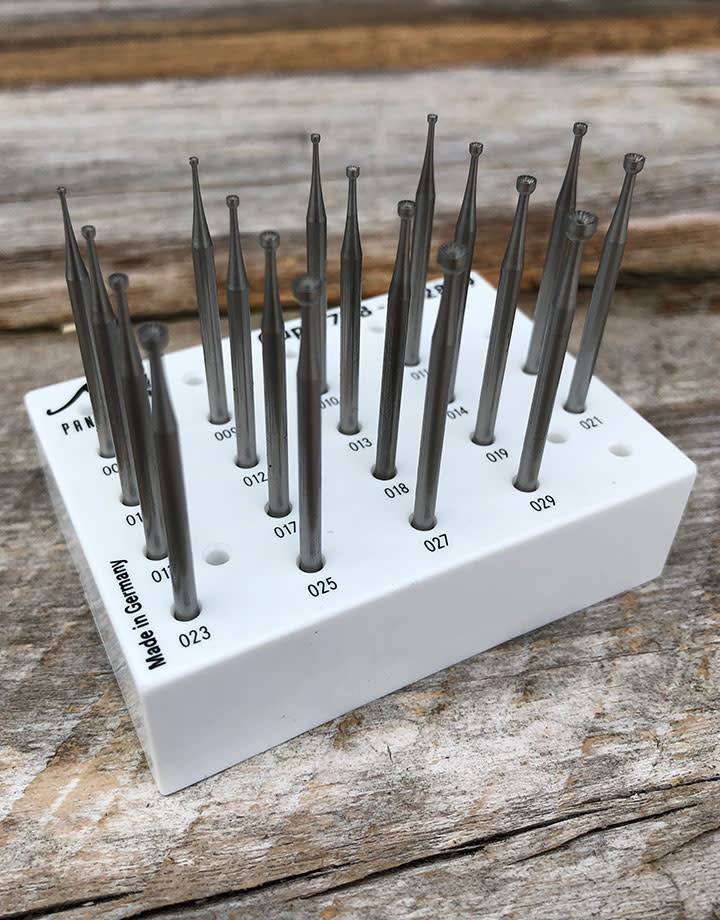 Panther Burs 77.2899 = CUP BUR SET TUNGSTEN/VANADIUM (0.8 to 2.9mm) 18pcs