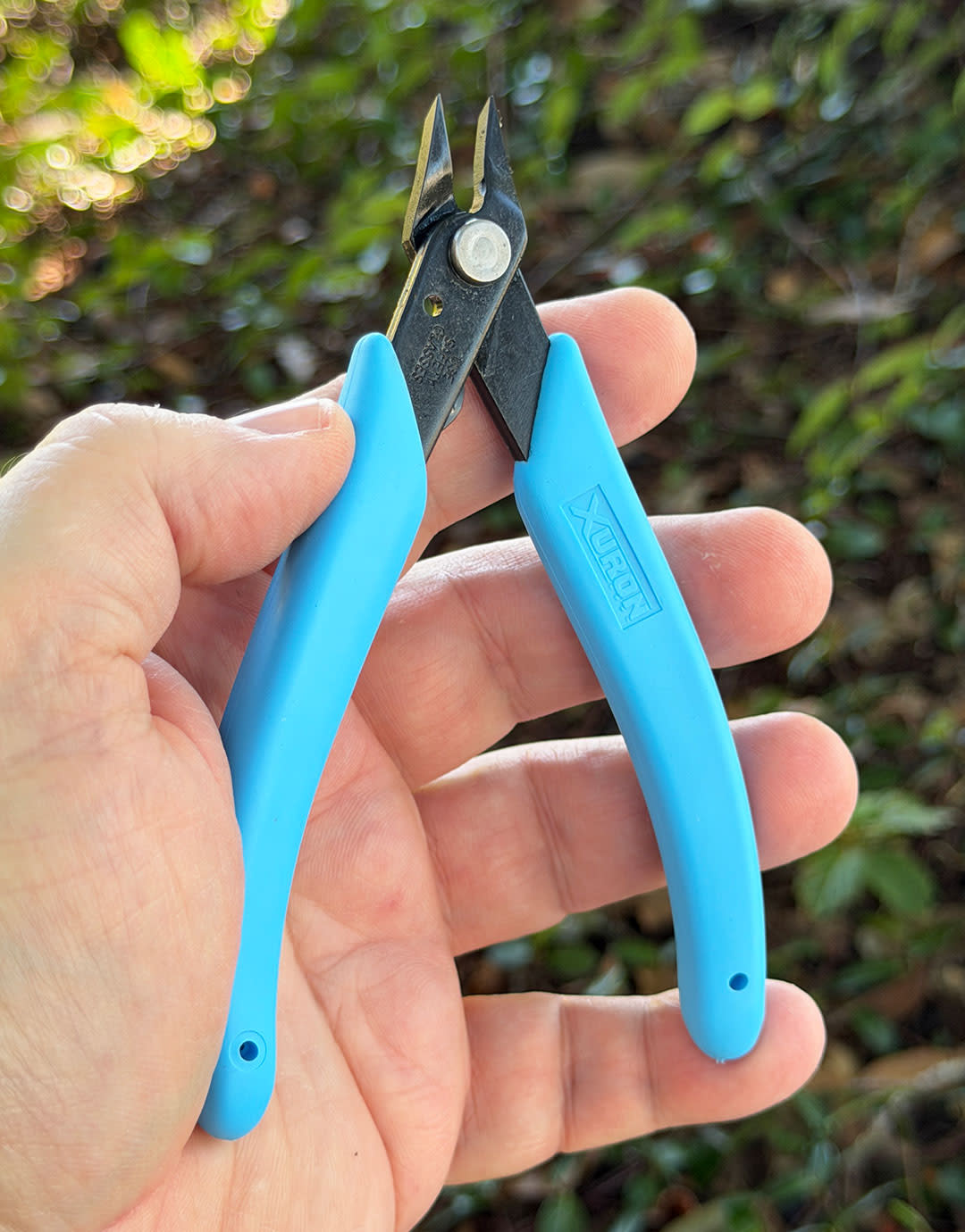 Xuron PL4487 = Jump Ring Plier with Chisel Nose by Xuron