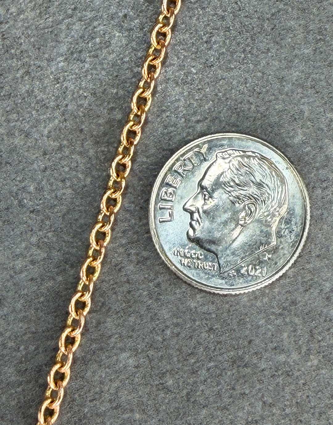 800BR-07 = Brass Round Cable Chain 2.5mm wide (FOOT)