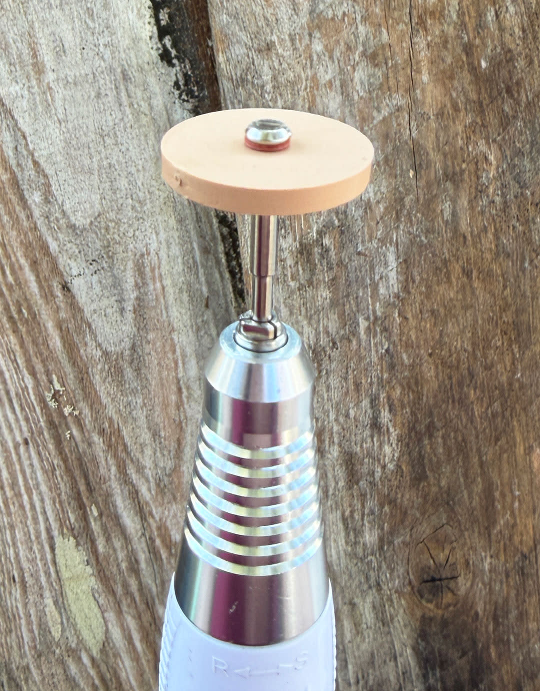 Dedeco ST9455 = Sunburst 7/8" x 1/8" Wheels - Peach 2500grit (pkg/6)