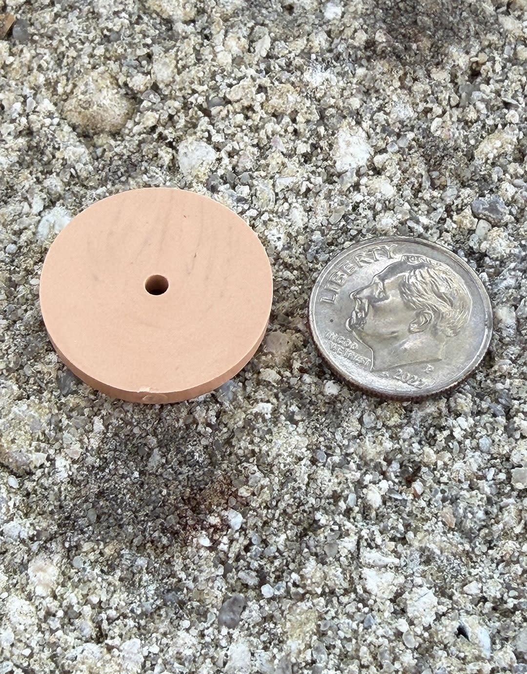 Dedeco ST9455 = Sunburst 7/8" x 1/8" Wheels - Peach 2500grit (pkg/6)