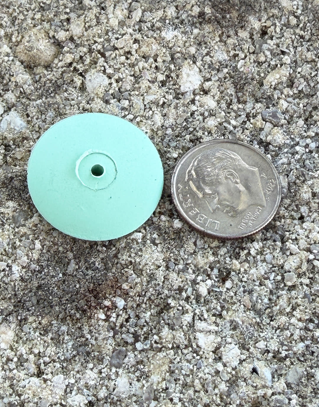 Dedeco ST9475 = Sunburst 7/8" x 1/8" Knife Wheels - Light Green 14000grit (pkg/6)