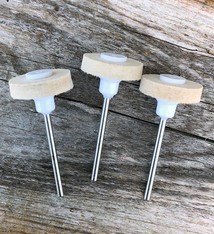 17.12406 = Mounted Felt 7/8'' Square Edge Wheel 3/32'' Shank (Pkg of 3)