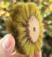 16.445 = Brass Crimped Wire Wood Hub Brush 4 Rows 3'' dia.