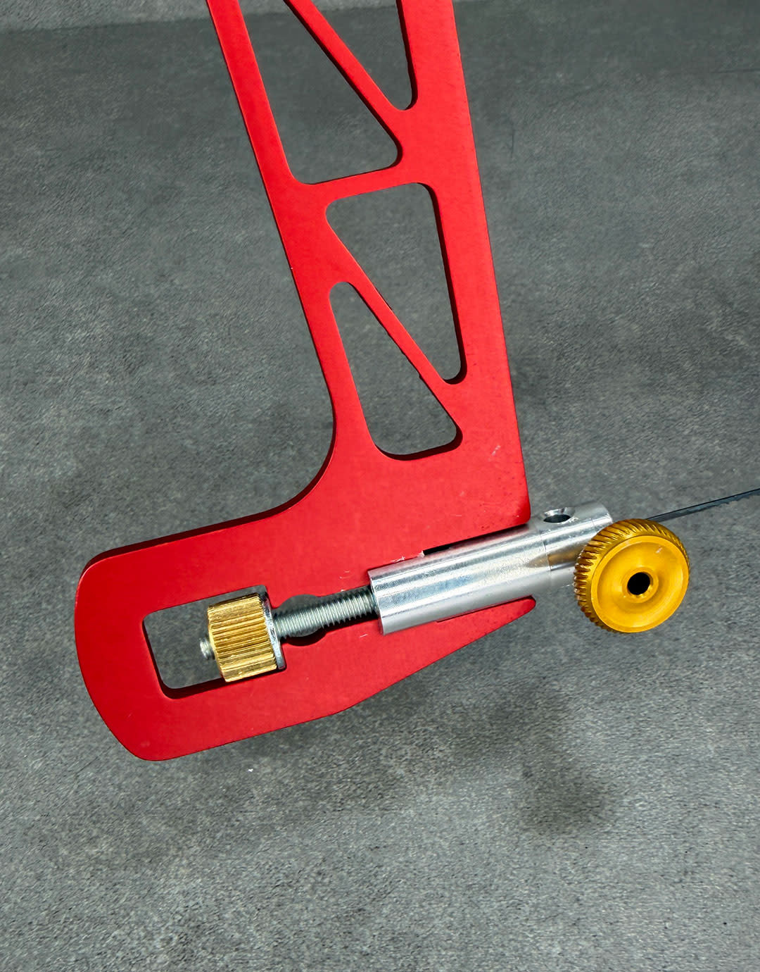 Knew Concepts SW4035 = 5'' Saw with Screw Tension Mk.V