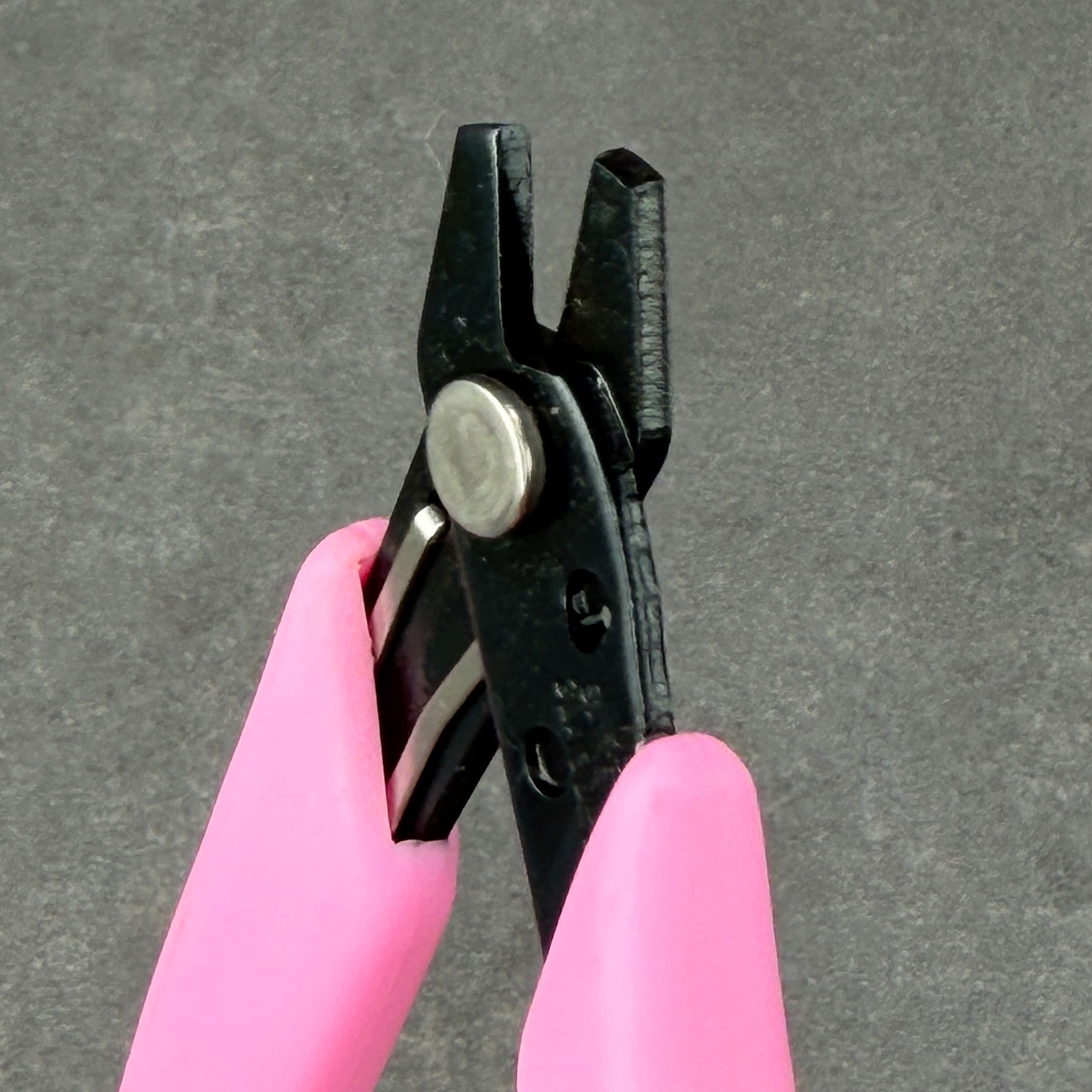 Xuron PL4691P = Xuron Double Flush Wire Cutter with Pink Handles