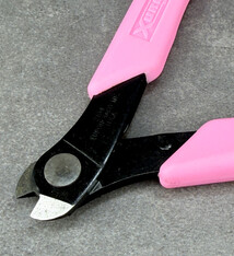 Xuron PL42194P = Xuron Hard Wire Cutter with Tapered Head with Pink Handles