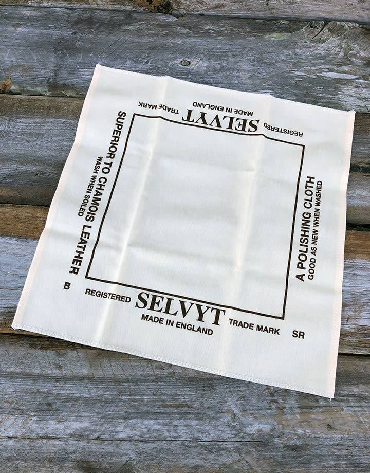 17.082 = Selvyt Universal SR Polishing Cloth 14''x14''