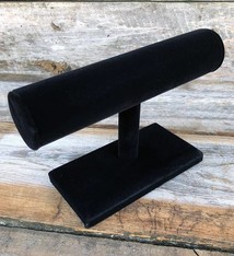 DBR1190 = Black Value Velvet Bracelet T Bar 7''W x 5''H