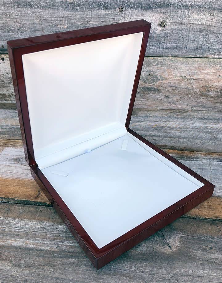 DBX4007 = Rosewood Necklace Box (EACH)