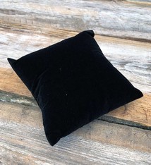 DIS1120 = Black Velvet Pillow for Watches or Bracelets 4''x4'' (Pkg of 5)