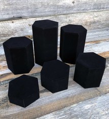 DIS1513 = Velvet Riser Set- Hexagonal 6pcs