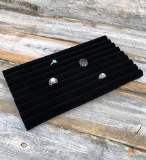 DRG1222 = Black Value Velvet Tray Insert with Continuous Slots for Rings